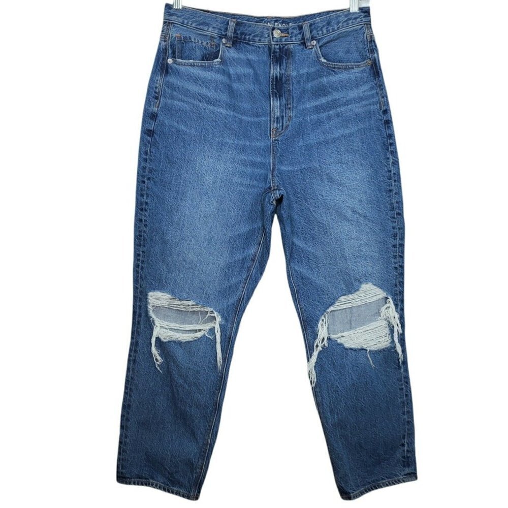 American Eagle Highest Rise Mom Jeans Size 12 Short Distressed Ripped Style 3052